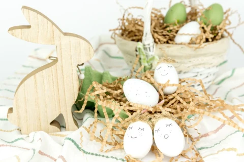 Sprzedajesz dekoracje na Wielkanoc? SprawdÅº, jak estetycznie i ekologicznie je opakowaÄ‡!